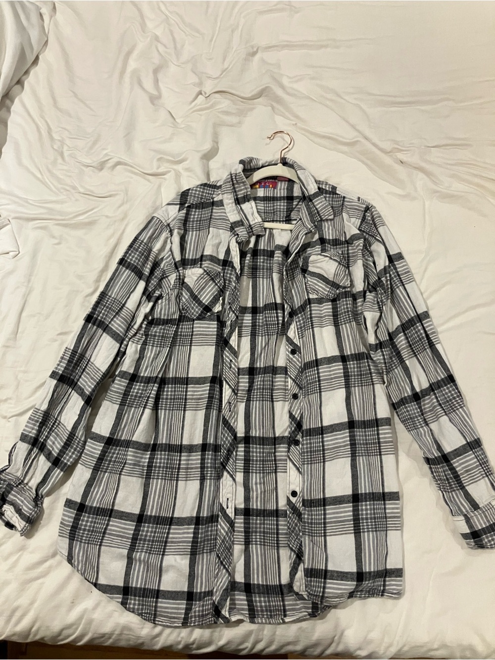 TC Black & White Plaid Lightweight Button-Down Shirt